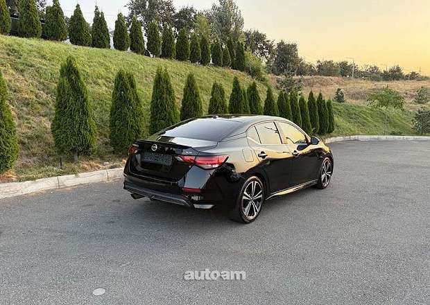 Nissan Sentra