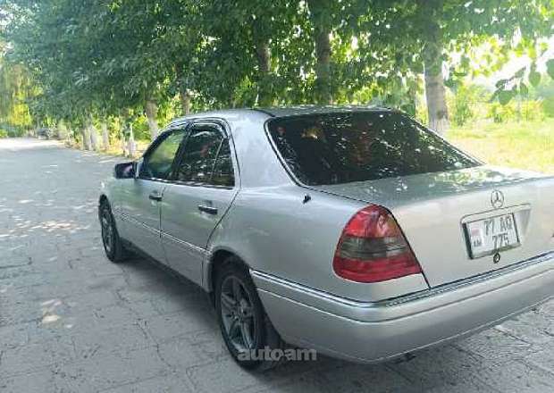 Mercedes-Benz C 230 1997 — լուսանկար 8