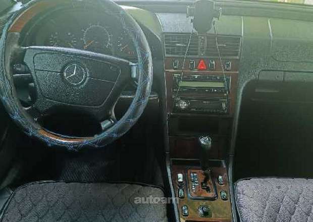 Mercedes-Benz C 230 1997 — լուսանկար 9