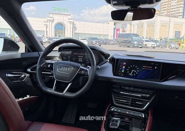 Audi e-tron GT 2024 — լուսանկար 13