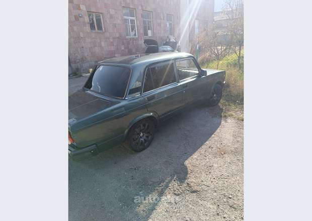 VAZ (Lada) 2107