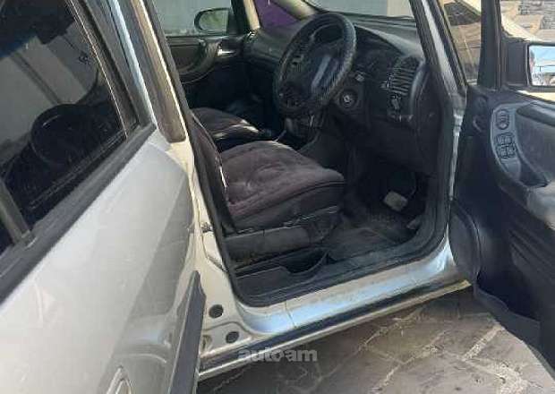 Opel Zafira 2003 — լուսանկար 7