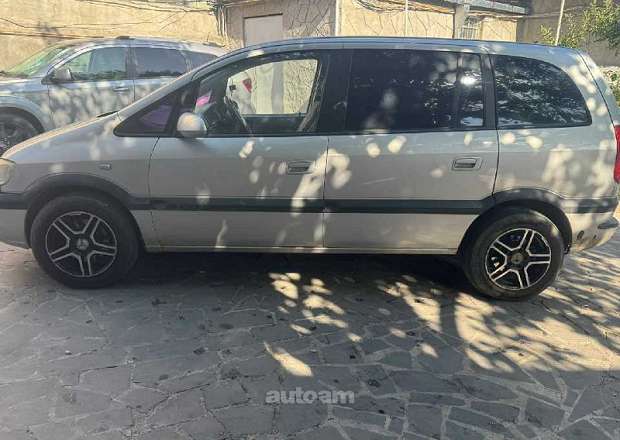 Opel Zafira 2003 — լուսանկար 3