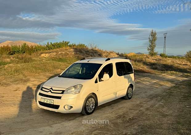 Citroen Berlingo 2012 — photo 2