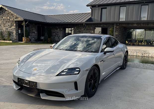 Porsche Taycan