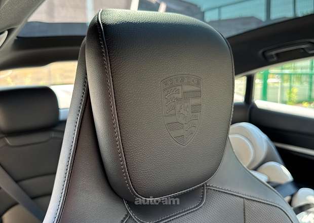 Porsche Taycan