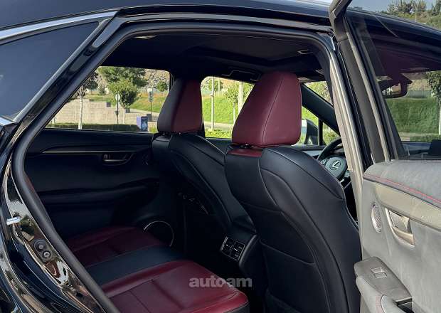 Lexus NX 200t