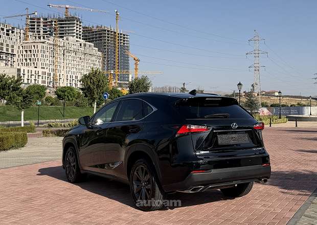 Lexus NX 200t