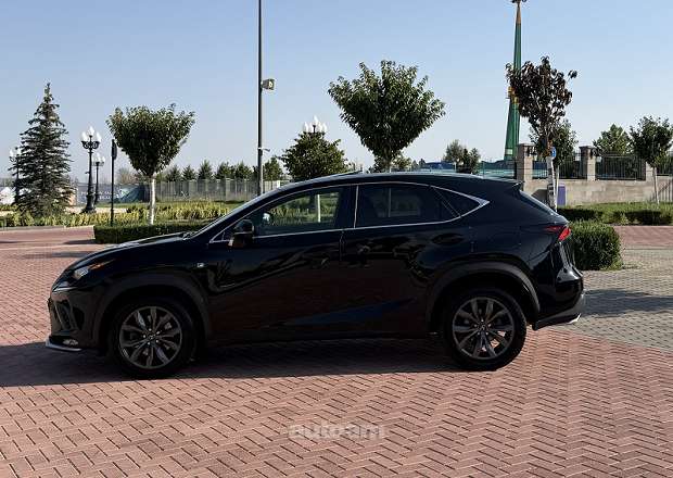Lexus NX 200t