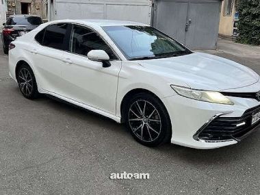 Toyota Camry  2019 