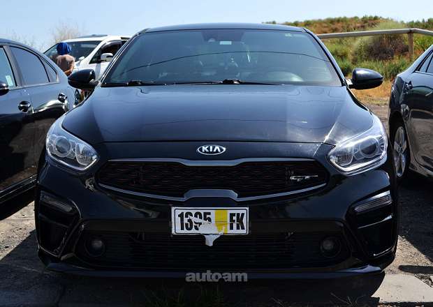 Kia Forte 2021 — լուսանկար 2