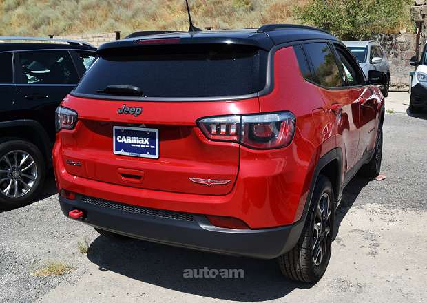 Jeep Compass 2020 — լուսանկար 15