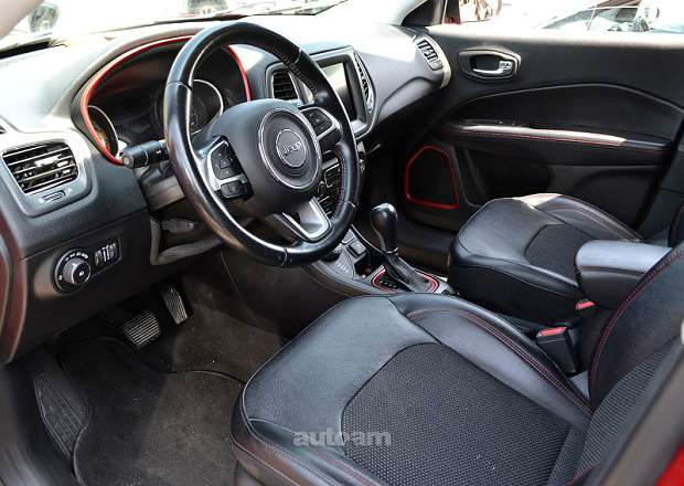 Jeep Compass 2020 — լուսանկար 9