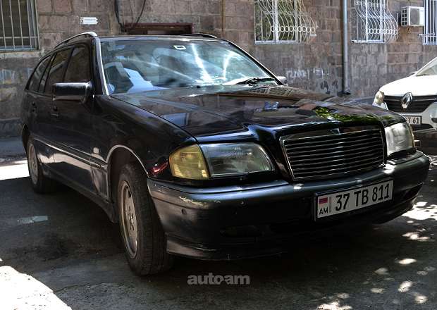 Mercedes-Benz C 240 1999 — լուսանկար 1