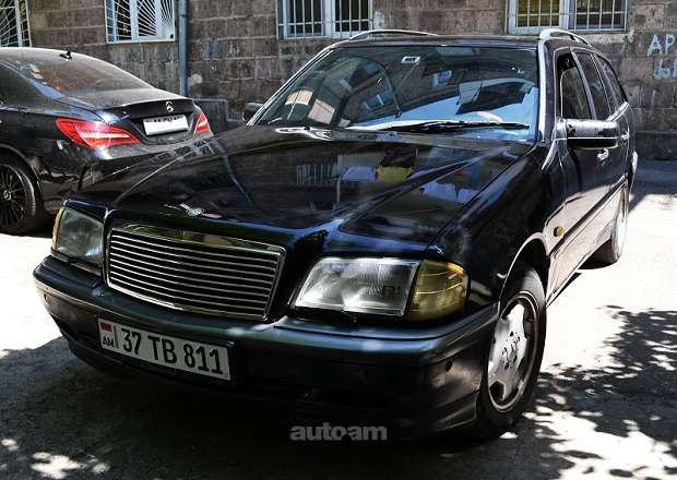 Mercedes-Benz C 240 1999 — լուսանկար 2