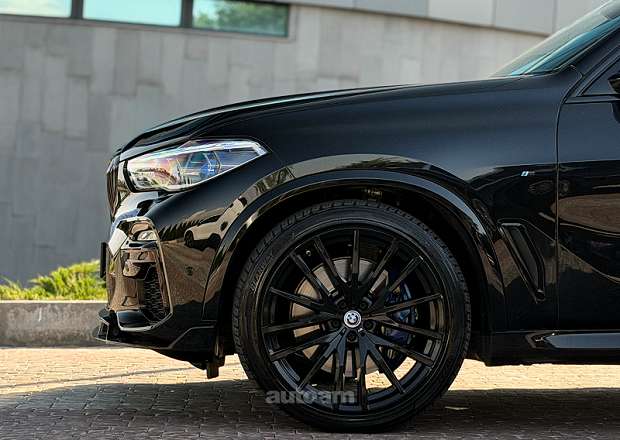 BMW X5 2019 — լուսանկար 15