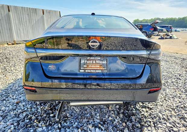 Nissan Sentra