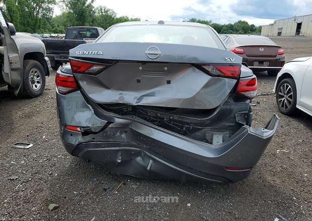 Nissan Sentra