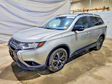 Mitsubishi Outlander  2020 