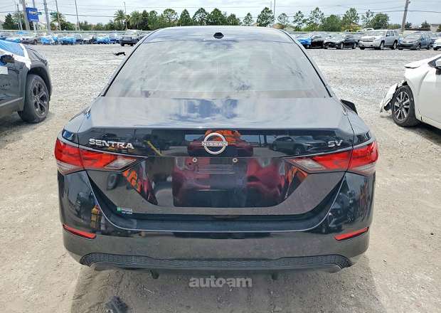Nissan Sentra