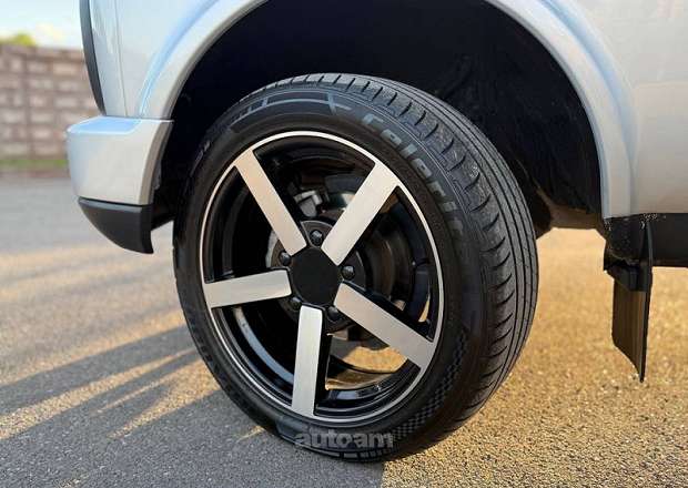 VAZ (Lada) 2121 NIVA (4x4)