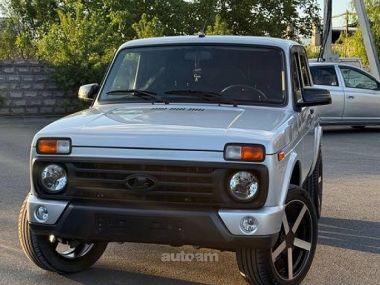 VAZ (Lada) 2121 NIVA (4x4)  2020 