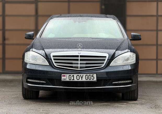 Mercedes-Benz S 600