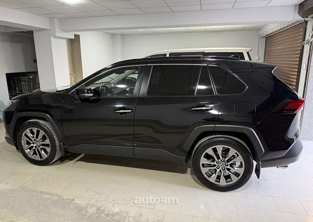 Toyota Rav 4