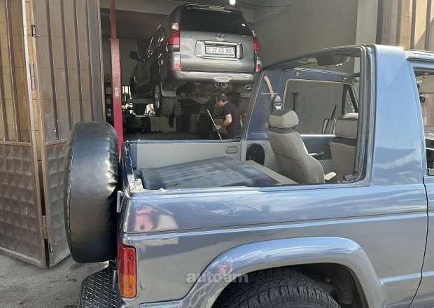 Mitsubishi Pajero 1987 — լուսանկար 12
