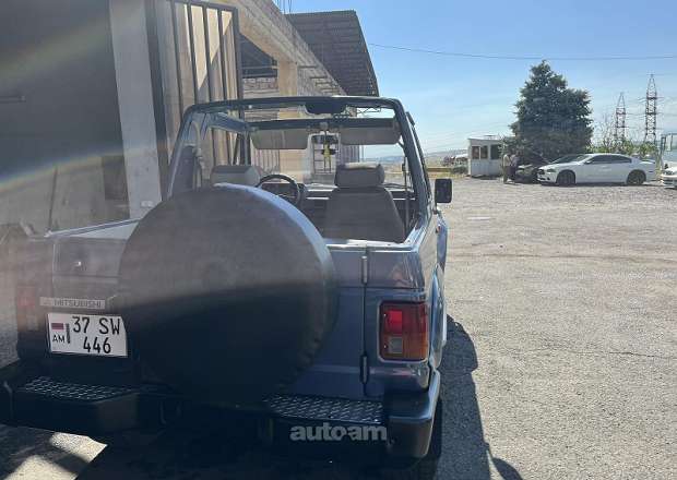 Mitsubishi Pajero 1987 — լուսանկար 7