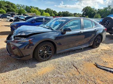 Toyota Camry  2025 