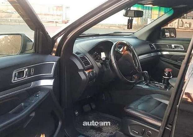 Ford Explorer 2017 — լուսանկար 8