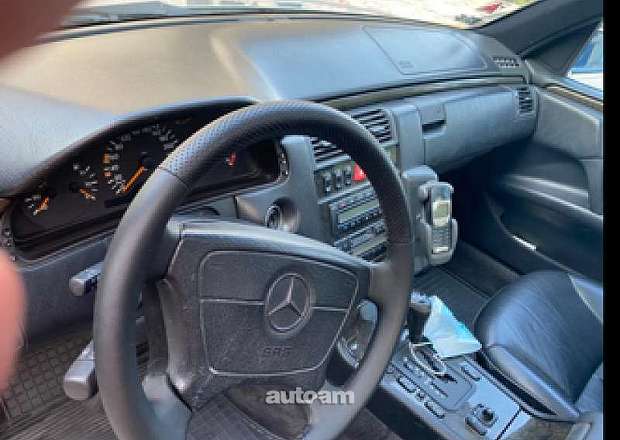 Mercedes-Benz E 280