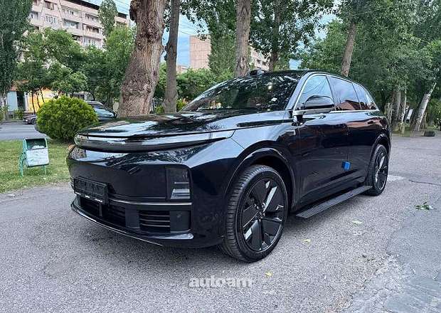 Lixiang Li L7