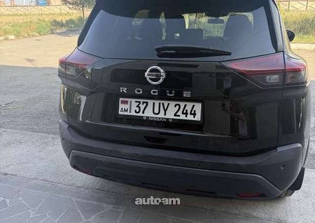 Nissan Rogue