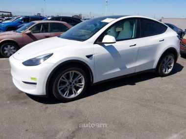 Tesla Model Y  2022 