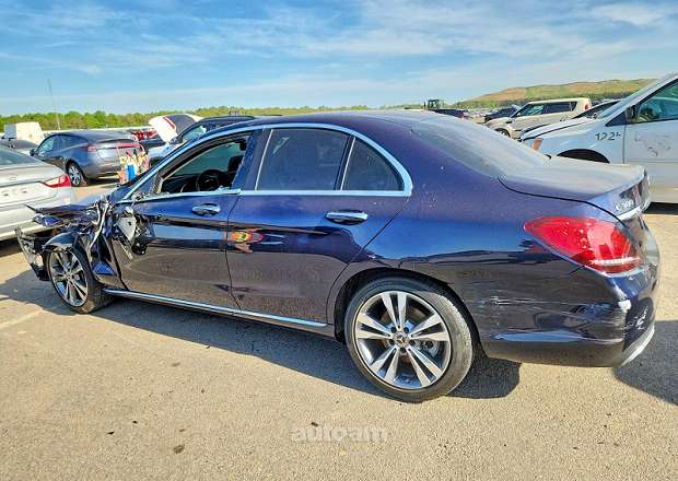 Mercedes-Benz C 300
