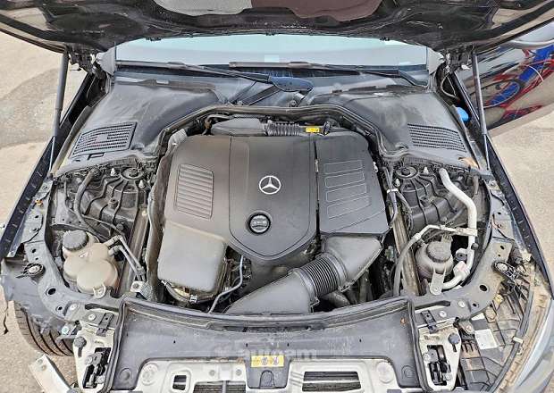 Mercedes-Benz C 300
