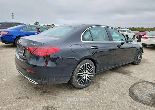 Mercedes-Benz C 300