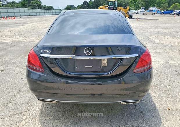 Mercedes-Benz C 300