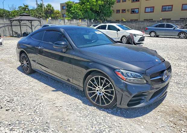 Mercedes-Benz C 300