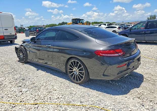 Mercedes-Benz C 300