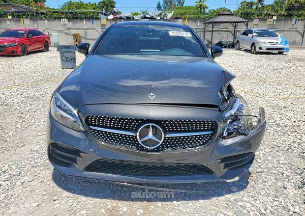 Mercedes-Benz C 300