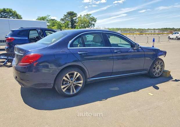 Mercedes-Benz C 300