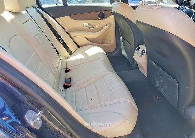 Mercedes-Benz C 300
