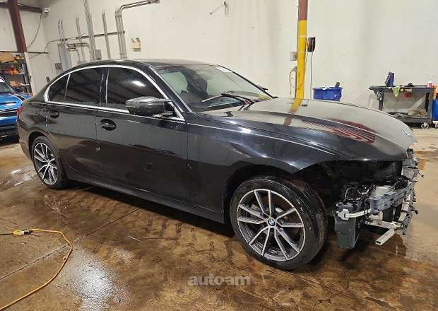 BMW 330