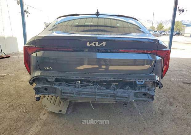 Kia K4