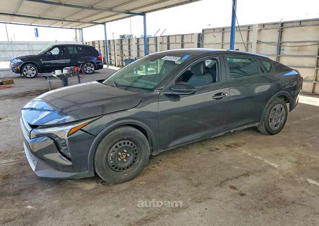 Kia K4