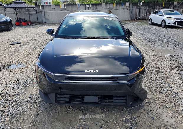 Kia K4