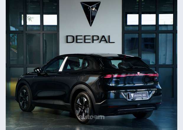 Changan Deepal S07